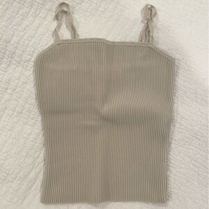 ARITZIA
Babaton Scult Knit Cami Tank